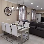 Precioso Piso Recien Renovado 아파트 베르메오