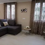 Precioso Piso Recien Renovado 베르메오