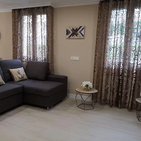 Precioso Piso Recien Renovado 贝梅奥