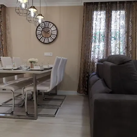 Precioso Piso Recien Renovado Apartment